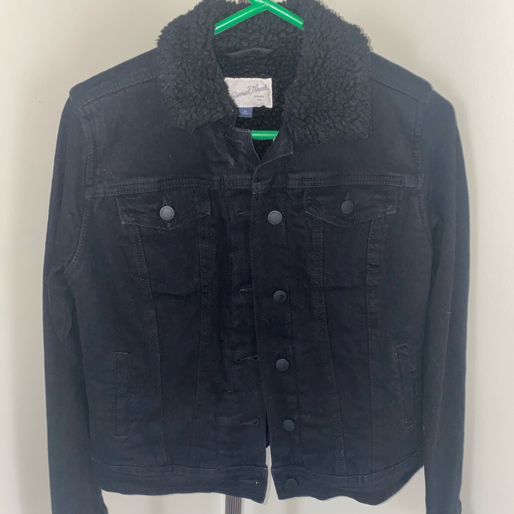 Black jean jacket with fur! Size XS